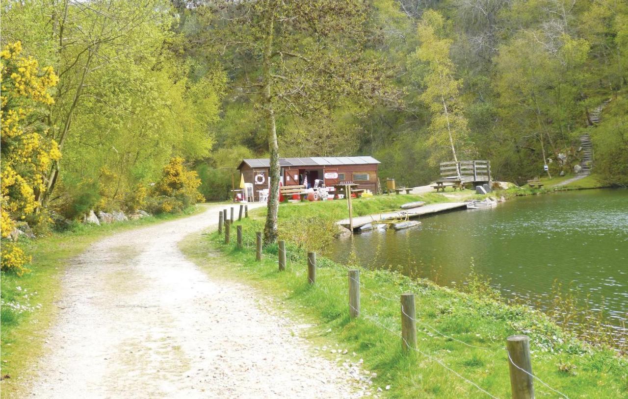 Holiday Home In Montsernelle Lithaire Екстериор снимка