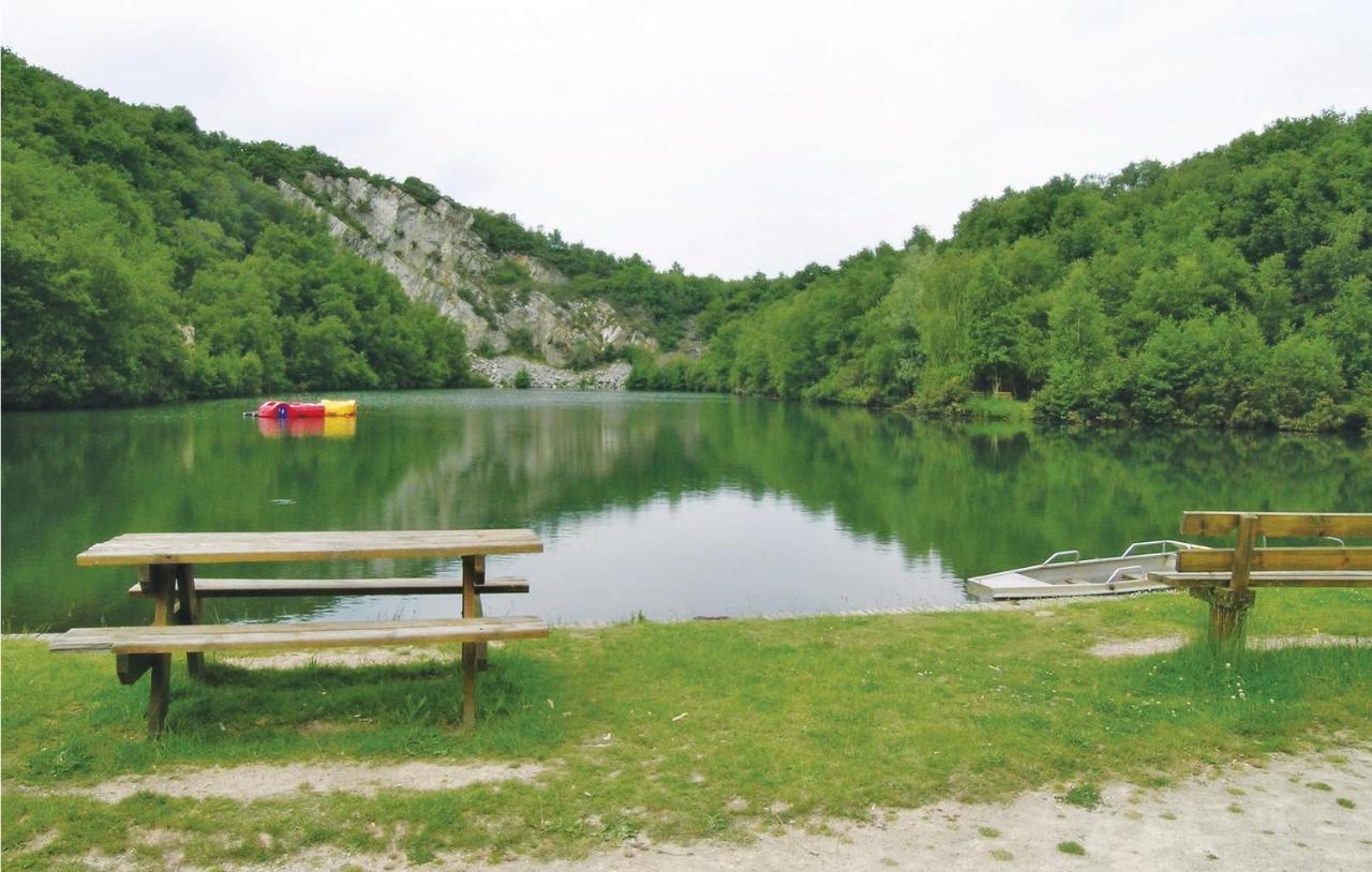 Holiday Home In Montsernelle Lithaire Екстериор снимка