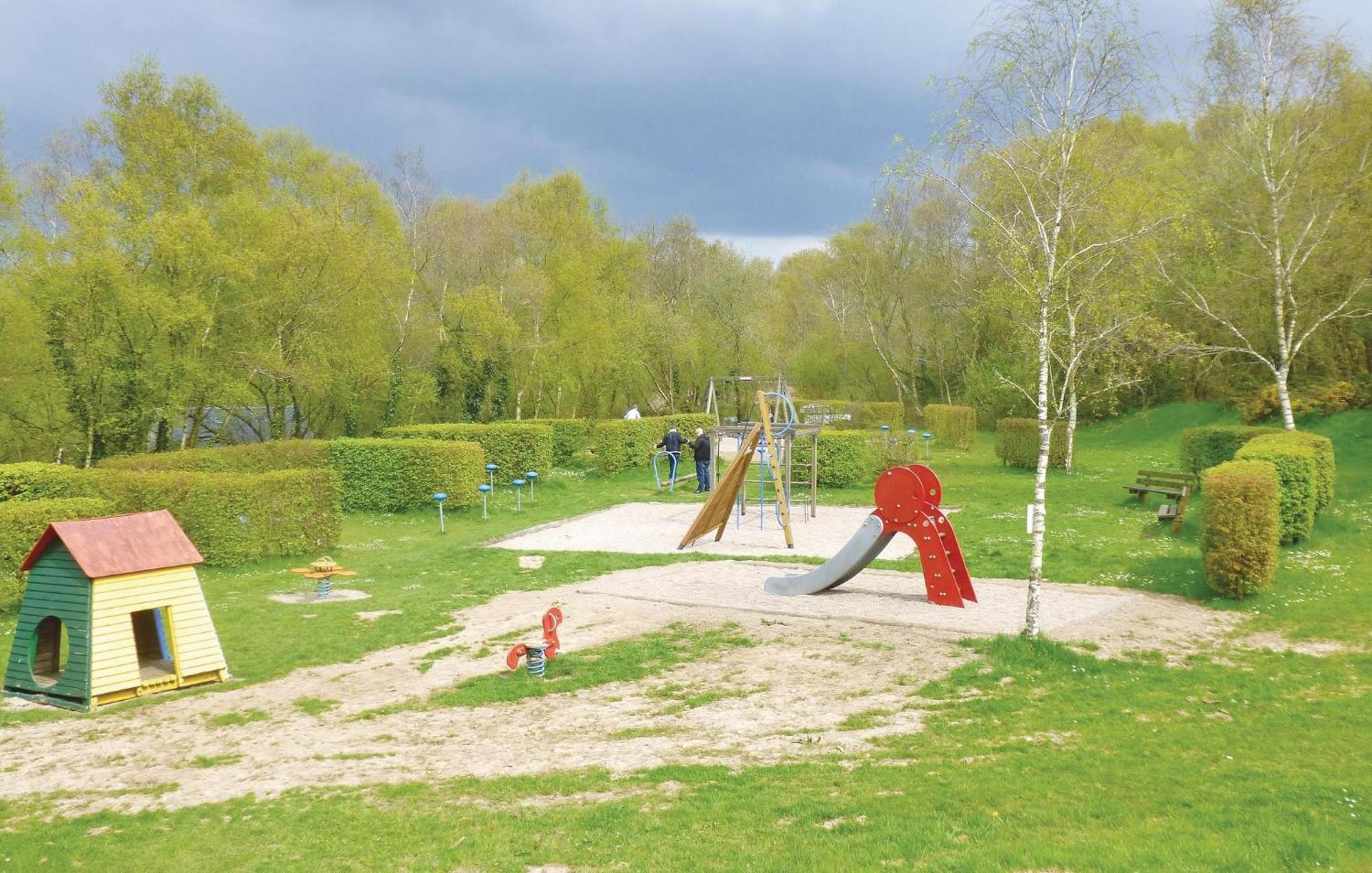 Holiday Home In Montsernelle Lithaire Екстериор снимка